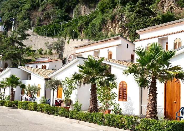 Testa Di Monaco - Natural Beach VillageAlbergo